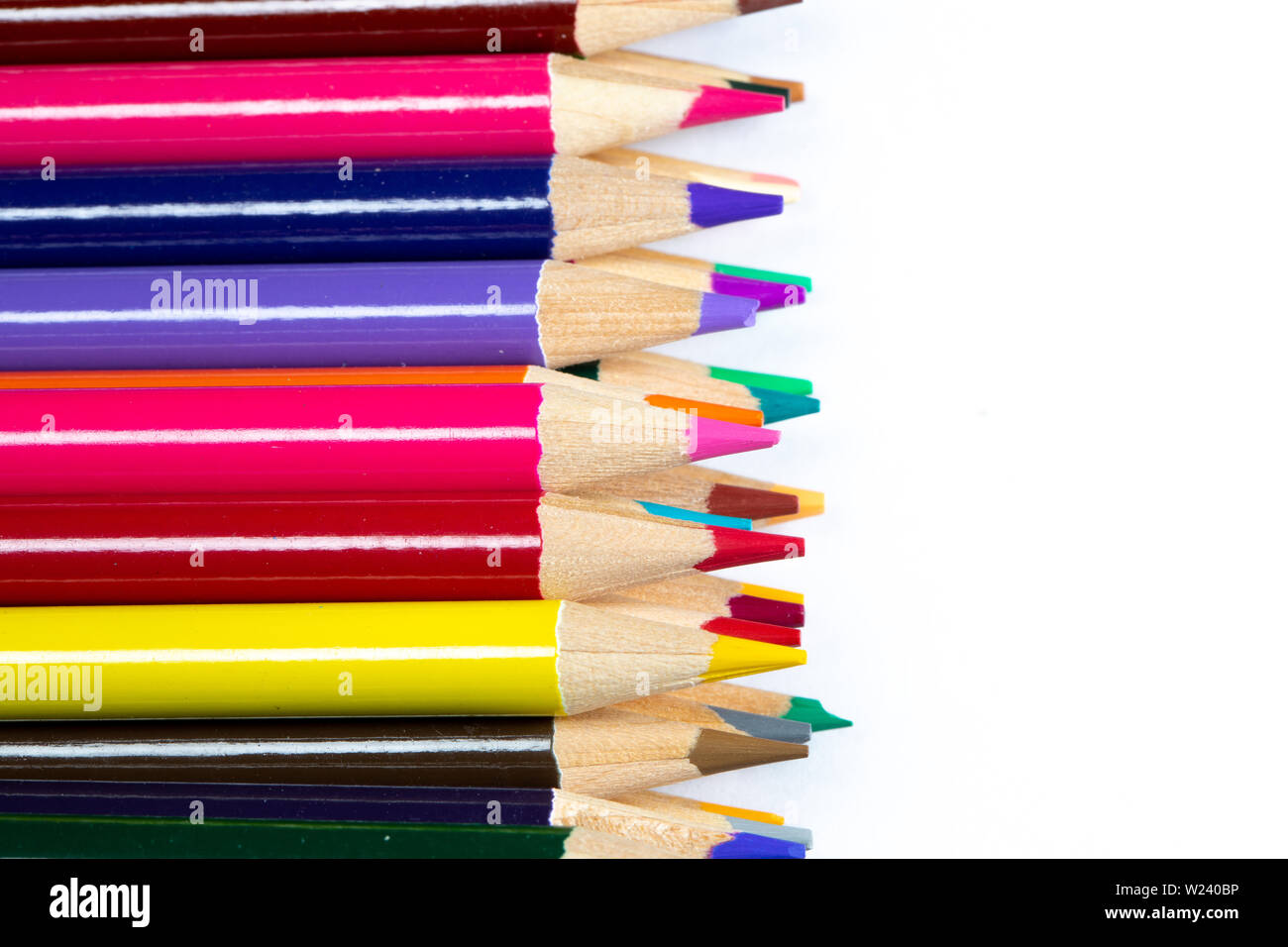 Un ensemble de crayons de couleur pour dessiner la macro photographie. Banque D'Images Un ensemble de crayons de couleur pour dessiner la macro photographie. Banque D'Images