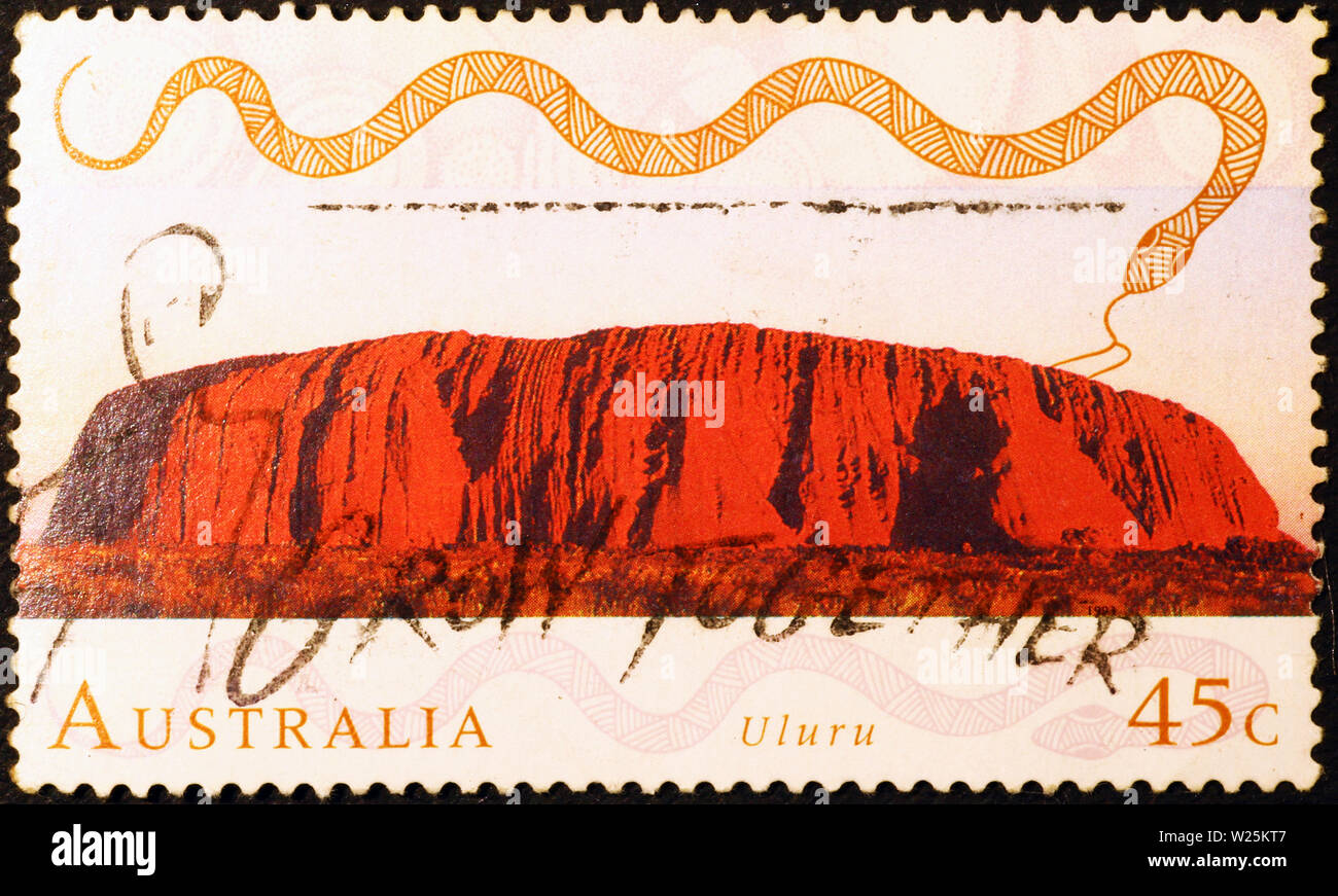 Ayers Rock sur timbre australien Banque D'Images