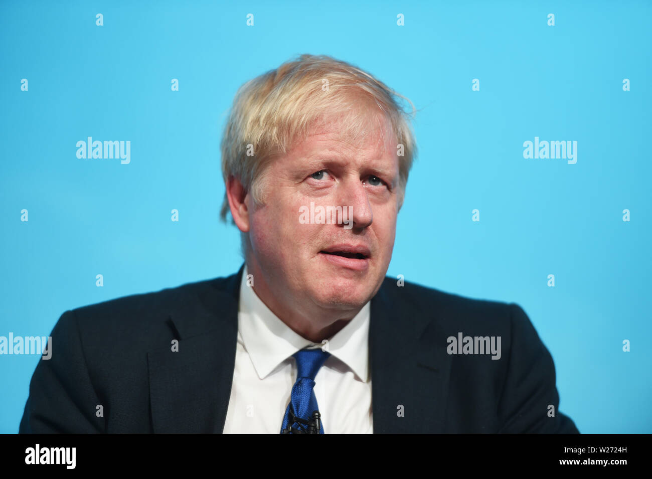 La direction du parti conservateur, Boris Johnson, candidat à la direction du parti conservateur au cours d'une campagne électorale à l'ensemble des nations à Cardiff. Banque D'Images