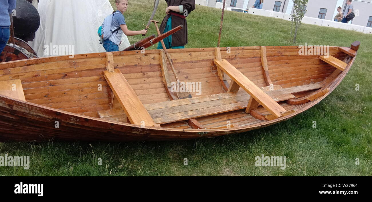 Bateau en bois pour des excursions sur la Volga. La Russie. Banque D'Images
