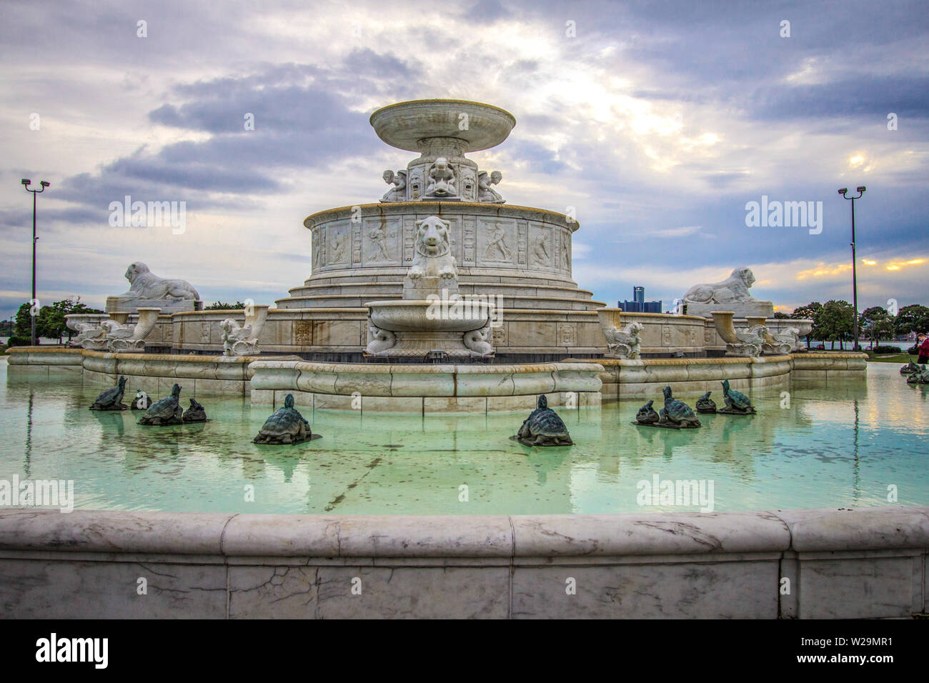 Detroit, Michigan, USA - 6 septembre 2018 : James Scott Memorial Fontaine sur l'île Belle. La fontaine a été achevée en 1925, au coût de 500 000 $ Banque D'Images