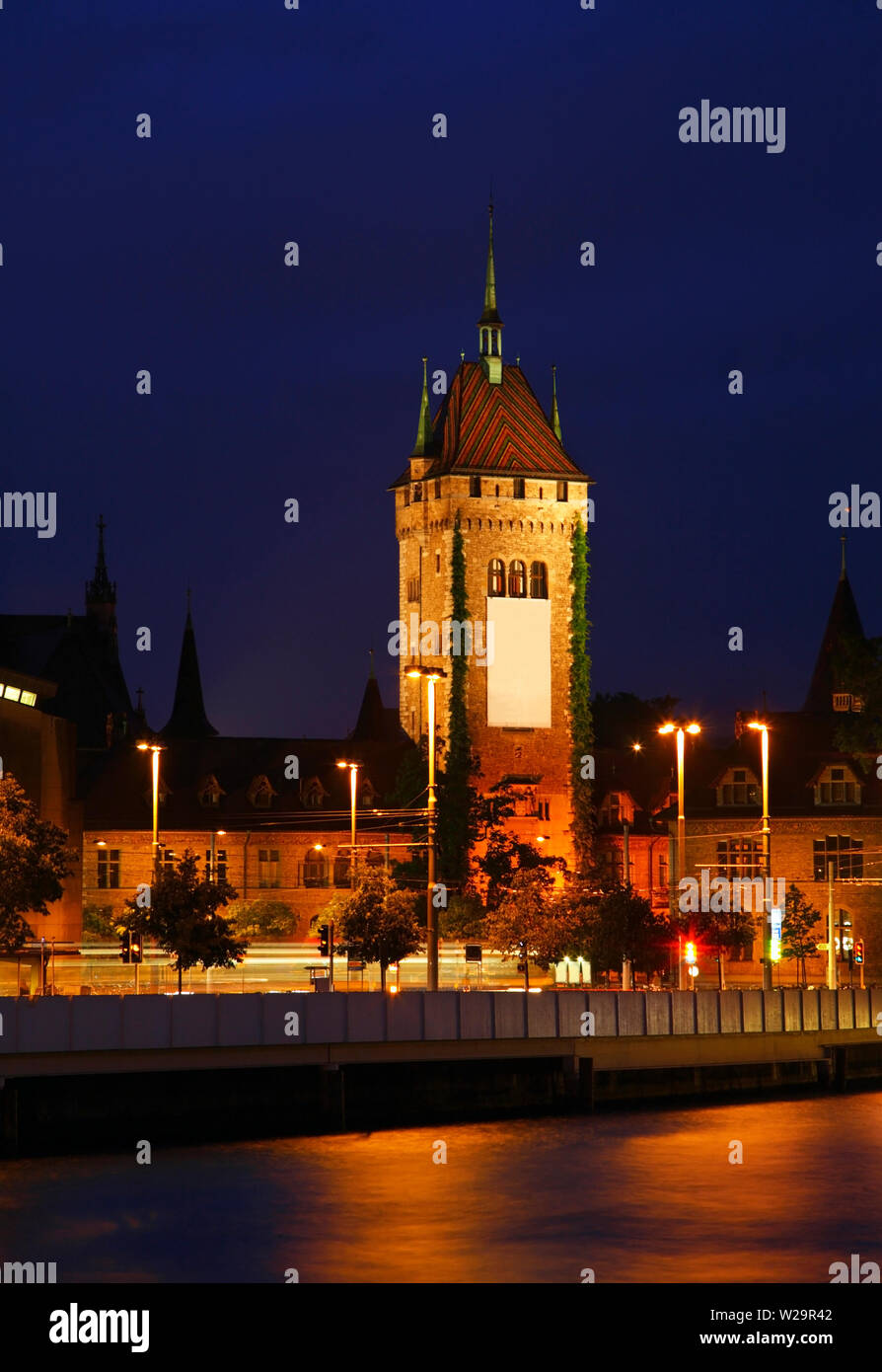 Quai de la Limmat à Zurich. La Suisse Banque D'Images