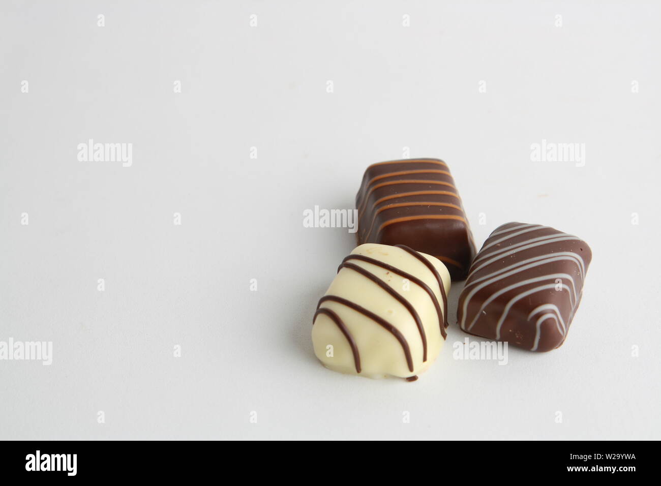 De délicieux bonbons assortis chocolats cacao à partir de la Belgique Banque D'Images