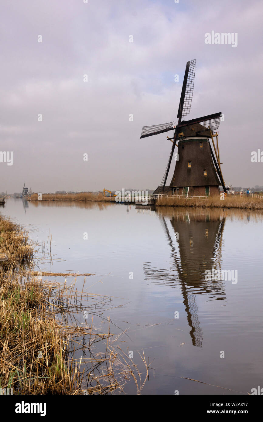 Près de Groot-Ammers Achtkante mill Banque D'Images