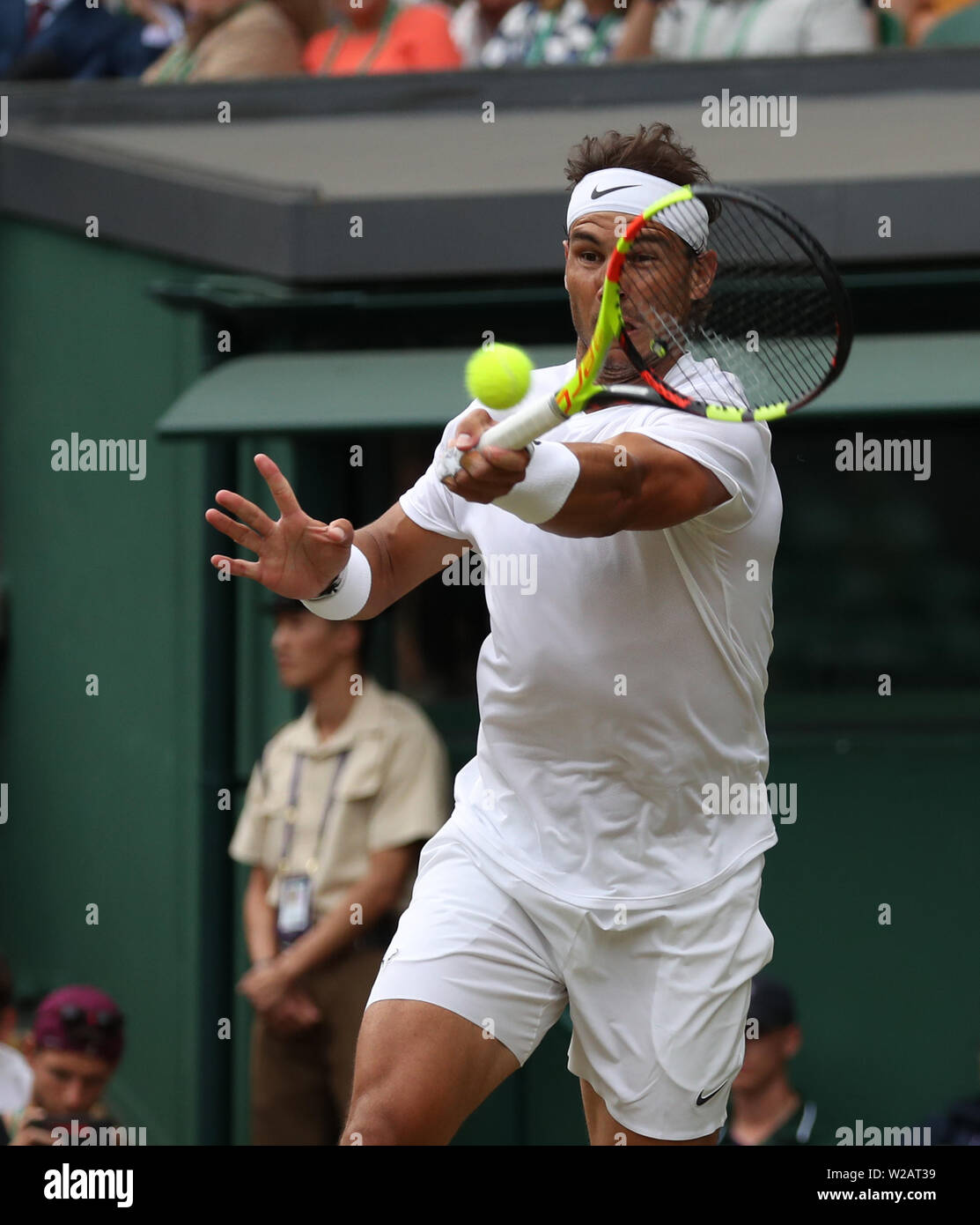 Londres, Royaume-Uni. Le 06 juillet, 2019. Rafael Nadal (ESP) jouant Jo-Wilfred Tsonga sur six jours au Wimbledon tennis, Wimbledon, Londres le 6 juillet 2019 Crédit : Paul Marriott/Alamy Live News Banque D'Images