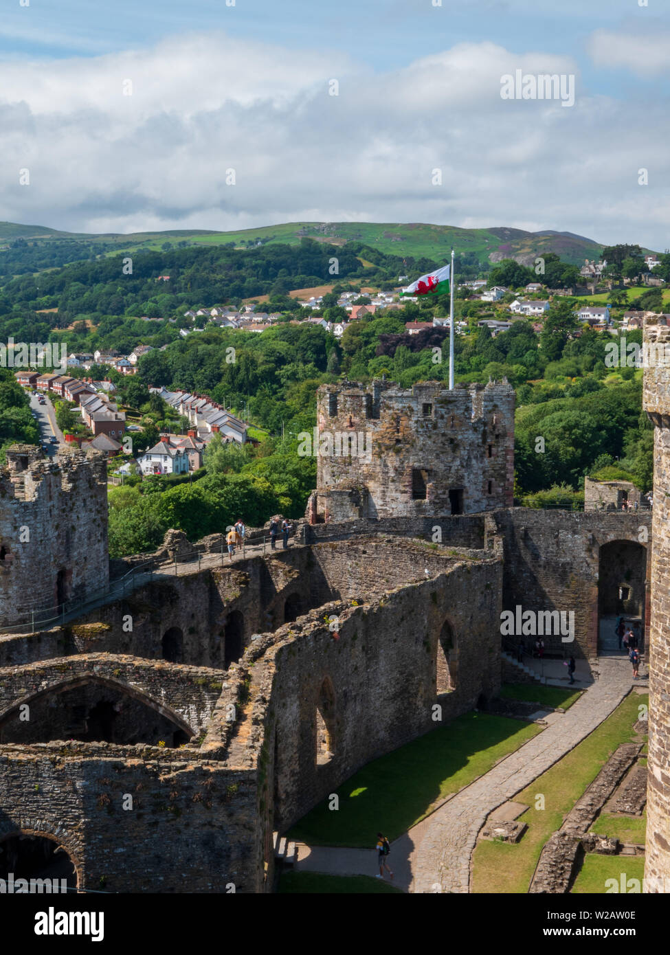 Conwy, Pays de Galles, UK - une vue sur le Château de Conwy, site du patrimoine mondial de l'UNESCO. Banque D'Images