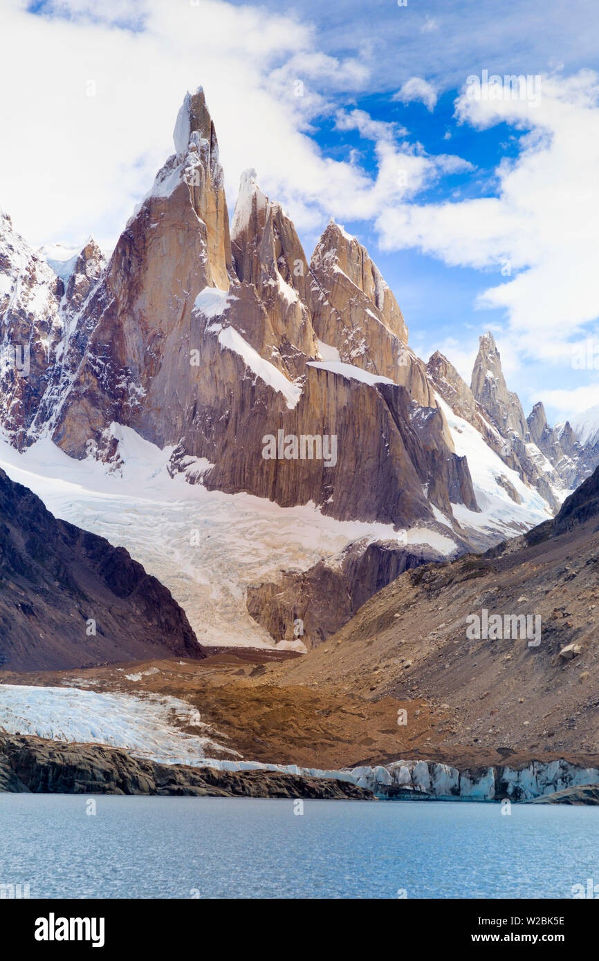 L'Argentine, Patagonie, El Chalten, le Parc National Los Glaciares, Laguna Torre et Cerro Torre Peak Banque D'Images
