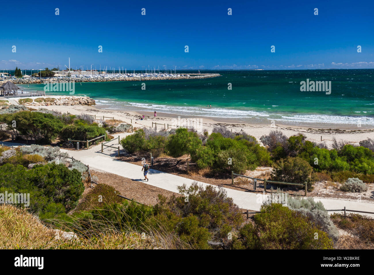 L'Australie, Australie occidentale, Freemantle, Arthur Head, baigneurs Plage, elevated view Banque D'Images