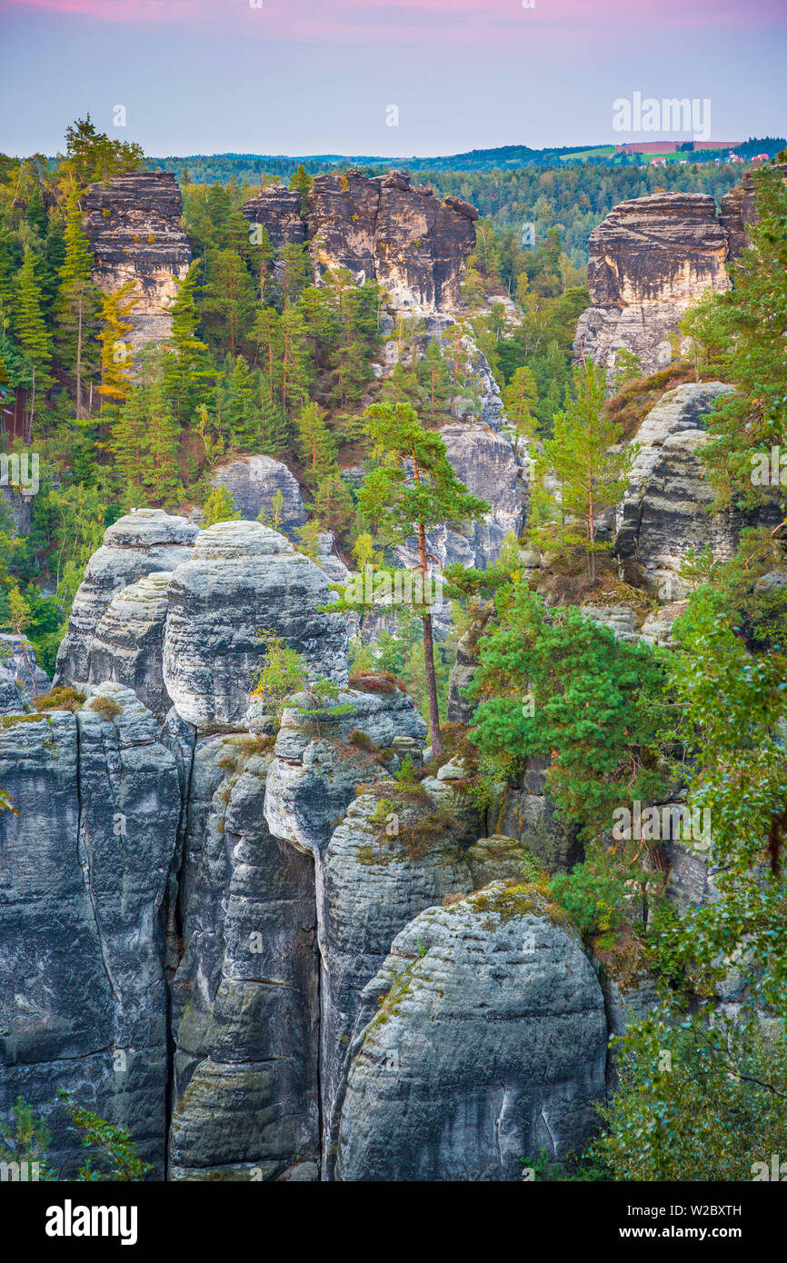 Bastei, le Parc National de la Suisse Saxonne, Saxe, Allemagne Banque D'Images
