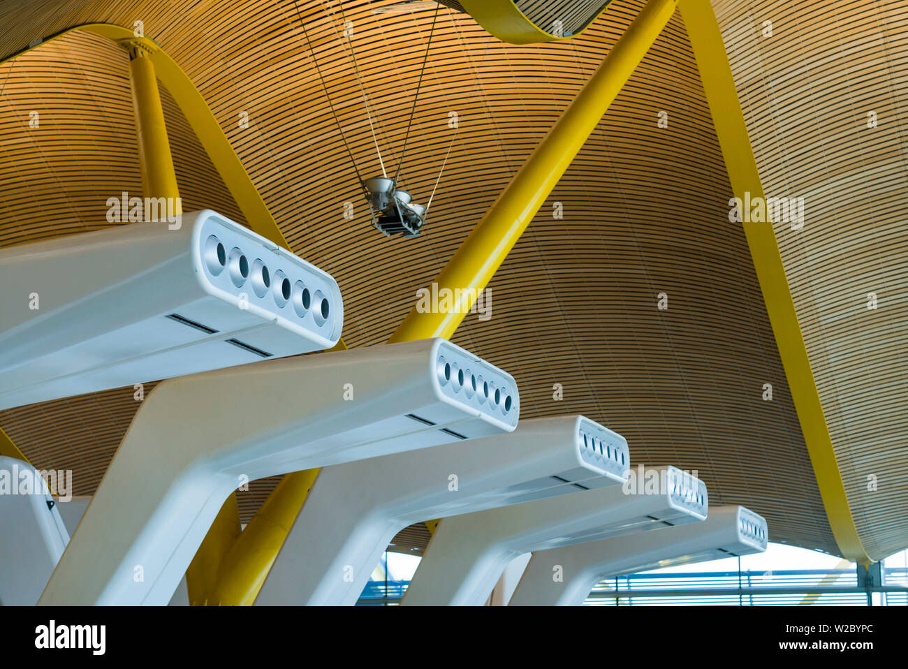 Espagne, Madrid, Adolfo Suarez, l'aéroport de Madrid-Barajas international terminal détail architectural Banque D'Images