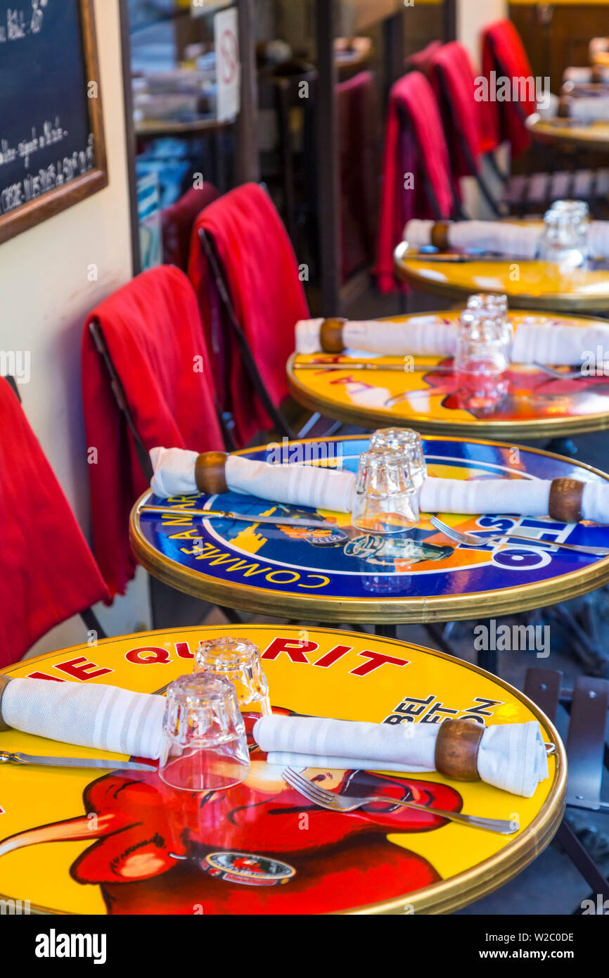 Les paramètres de table, restaurant, Paris, France Banque D'Images