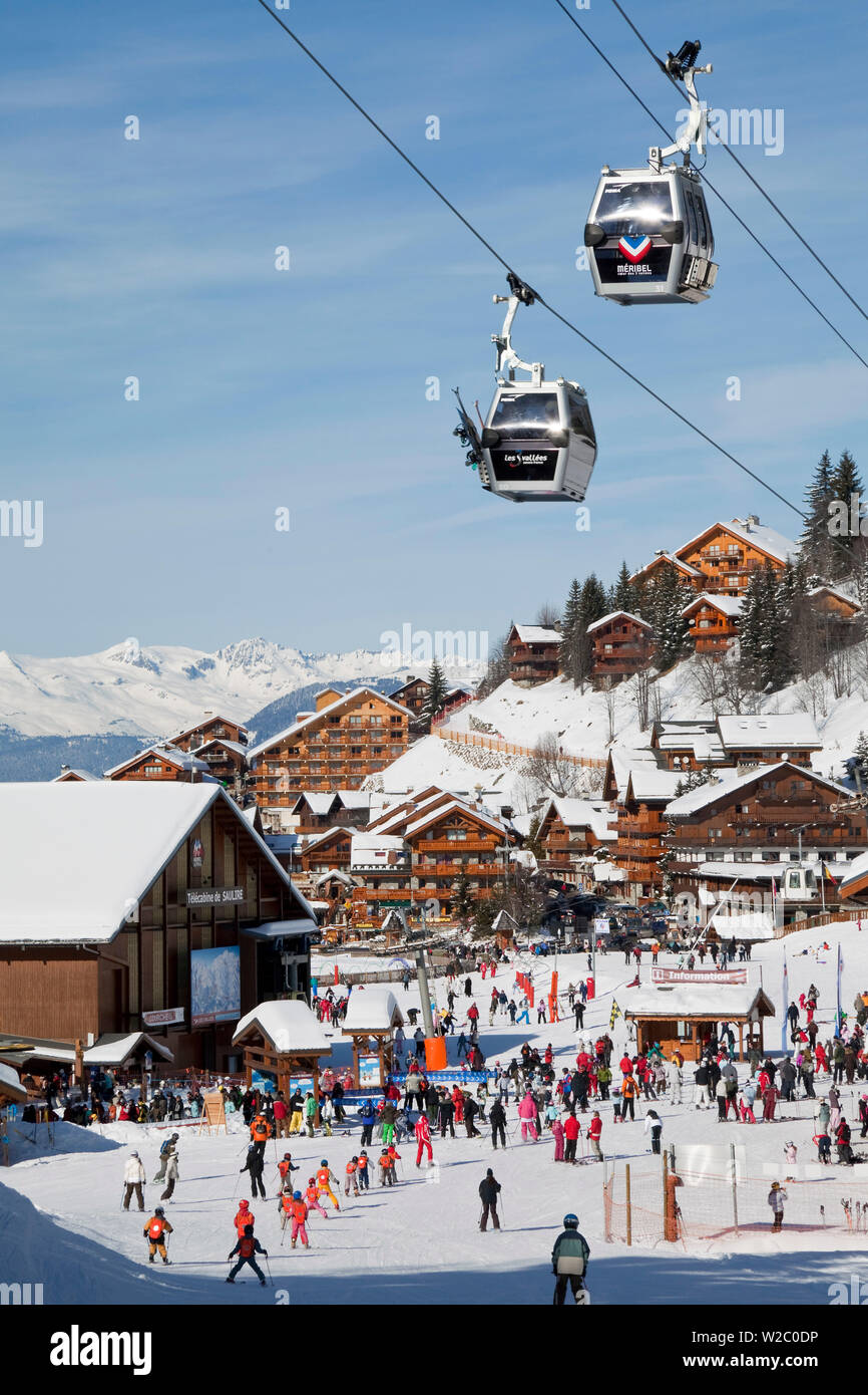 Station de ski de Méribel (1450m) dans les Trois Vallées, Les Trois Vallées, Savoie, Alpes, France Banque D'Images