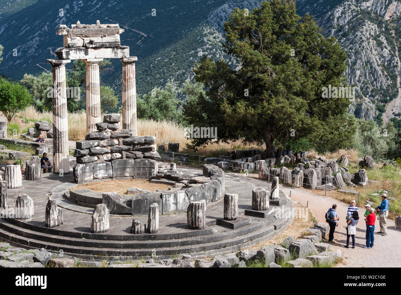 La Grèce, Grèce Centrale Région, Delphi, ancienne cité de Delphes, sanctuaire d'Athéna Pronea, structure de la Tholos Banque D'Images
