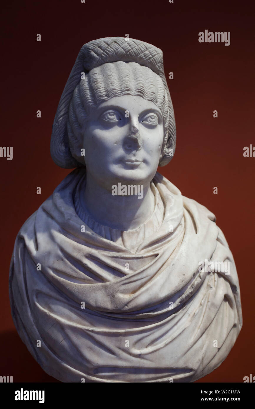 La Grèce, Macédoine Centrale, Région, Musée archéologique de Thessalonique, buste d'une femme, 4e siècle ap. Banque D'Images