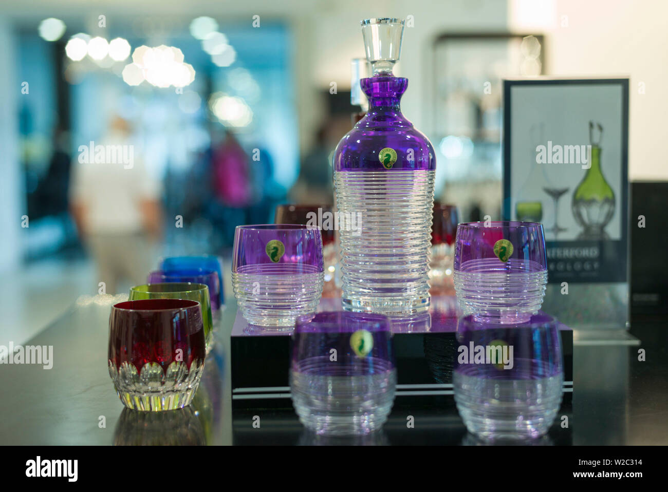 L'Irlande, le comté de Waterford, Waterford, Waterford Crystal, Waterford Crystal complexe intérieur showroom Banque D'Images