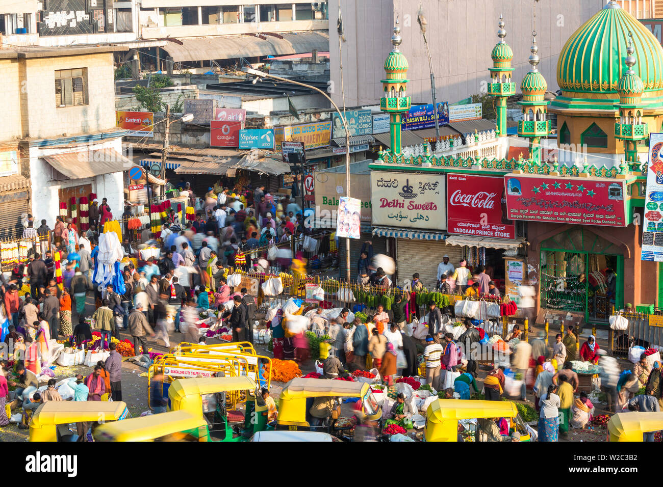 Marché aux Fleurs, K.R. Marché, Bangalore (Bengaluru), Karnataka, Inde Banque D'Images