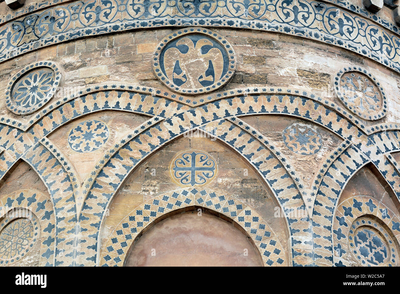La sculpture sur pierre sur le chevet de la cathédrale de Palerme, Palerme, Sicile, Italie Banque D'Images