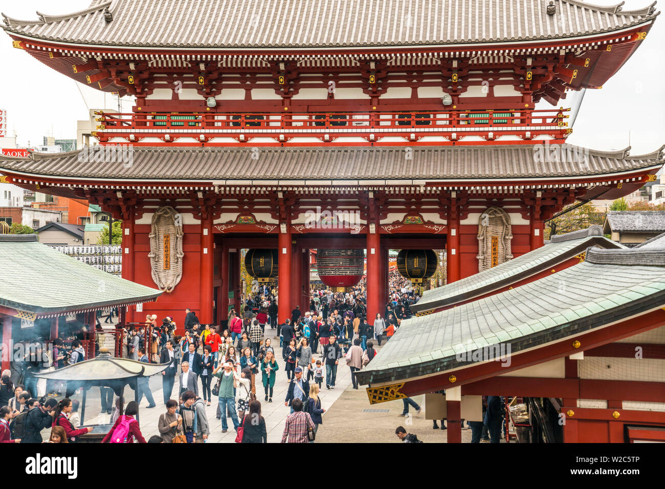 Le temple Senso-ji, Asakusa, Tokyo, Japon Banque D'Images