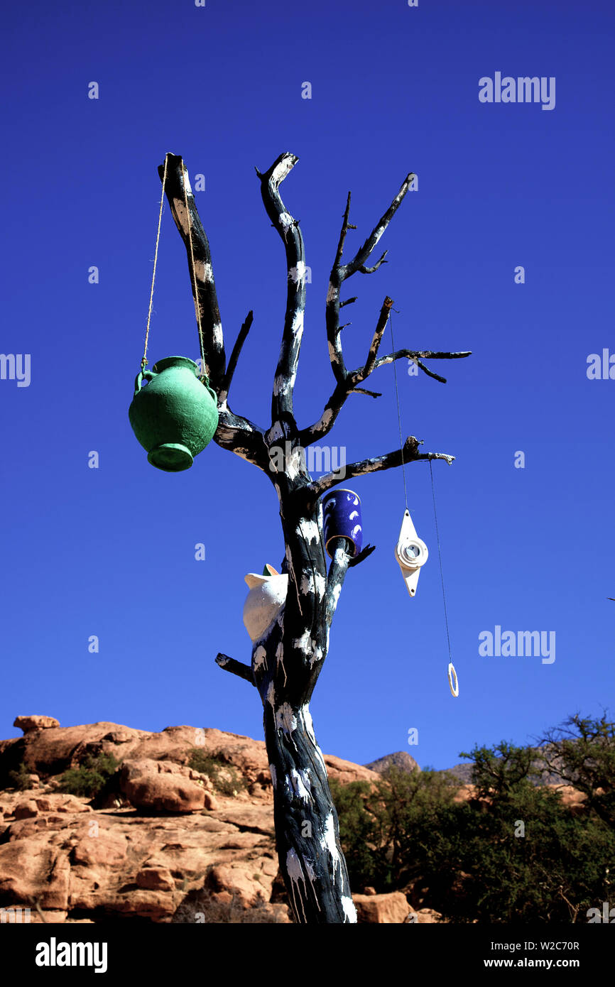 Exposition d'art, Tafraoute, le Maroc, l'Afrique du Nord Banque D'Images