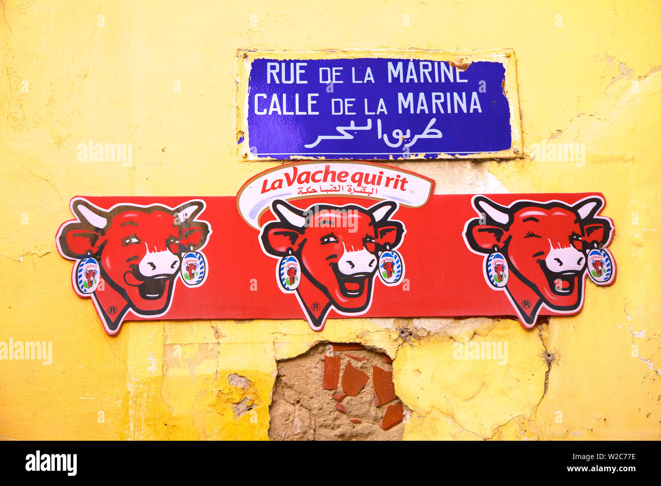 L'affichage publicitaire, Tanger, Maroc, Afrique du Nord Banque D'Images