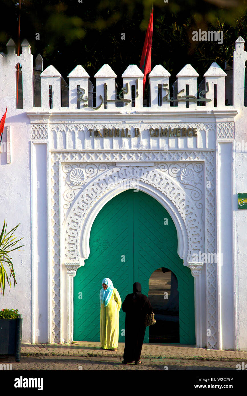 Bâtiment colonial en Grand Socco, Tanger, Maroc, Afrique du Nord Banque D'Images