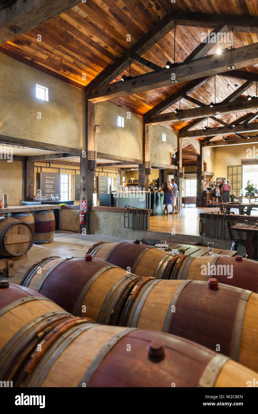 Nouvelle Zélande, île du Nord, Hawkes Bay, Place, Church Road Winery, tonneaux de vin Banque D'Images