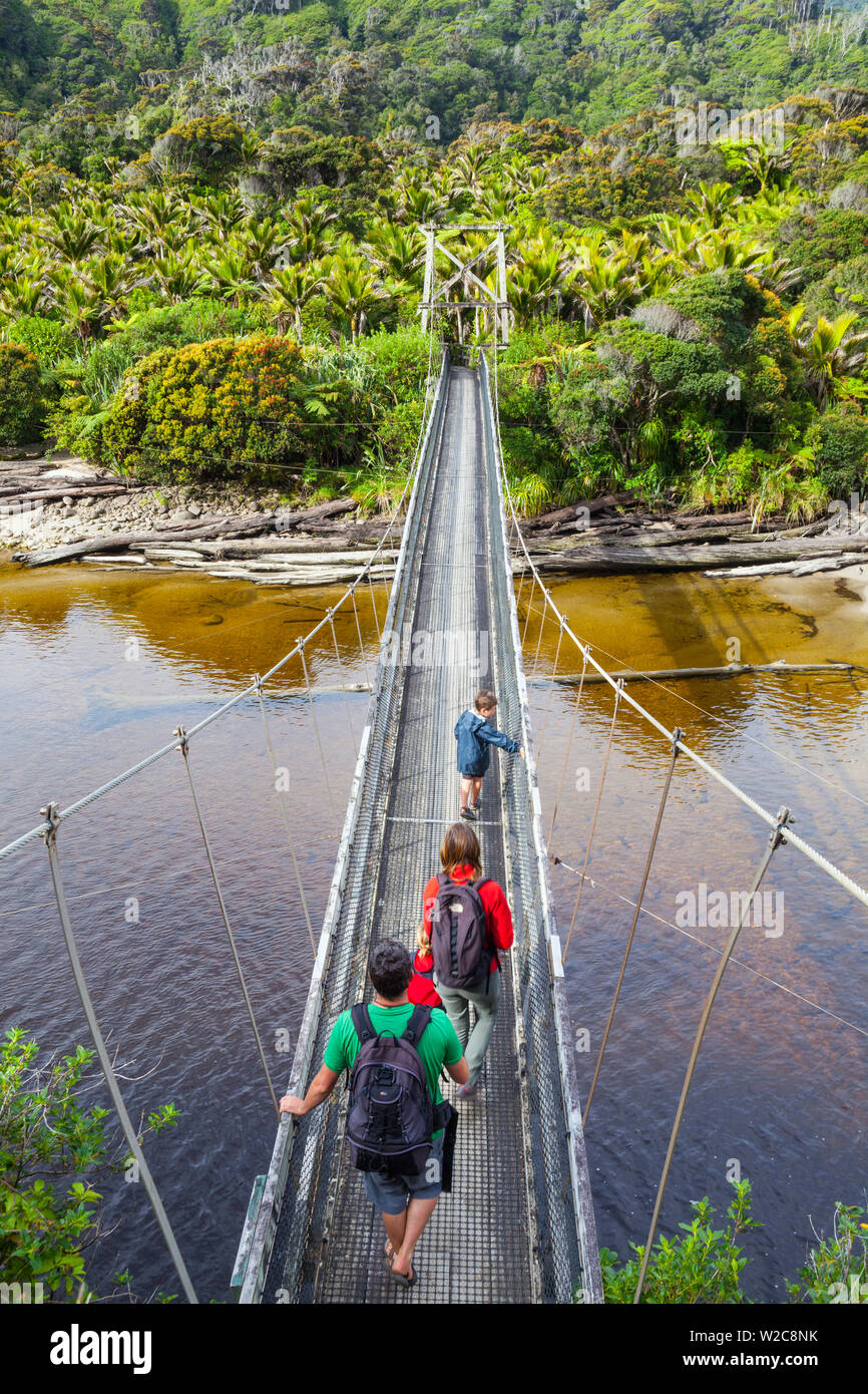 Balades en famille la Heaphy Track, Karamea, West Coast, South Island, New Zealand Banque D'Images