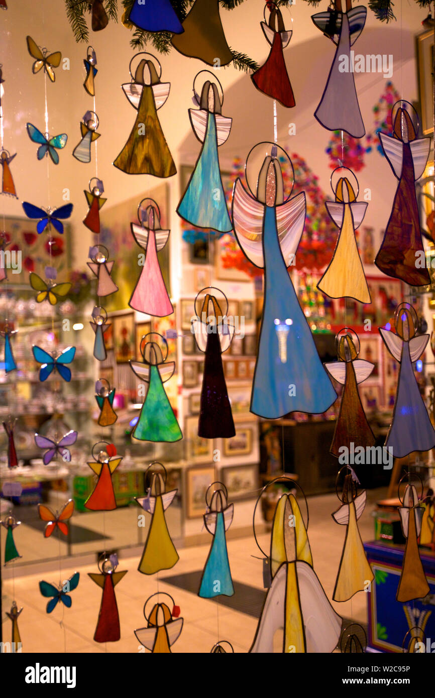 Décorations de Noël dans la boutique, Cracovie, Pologne, Europe Banque D'Images