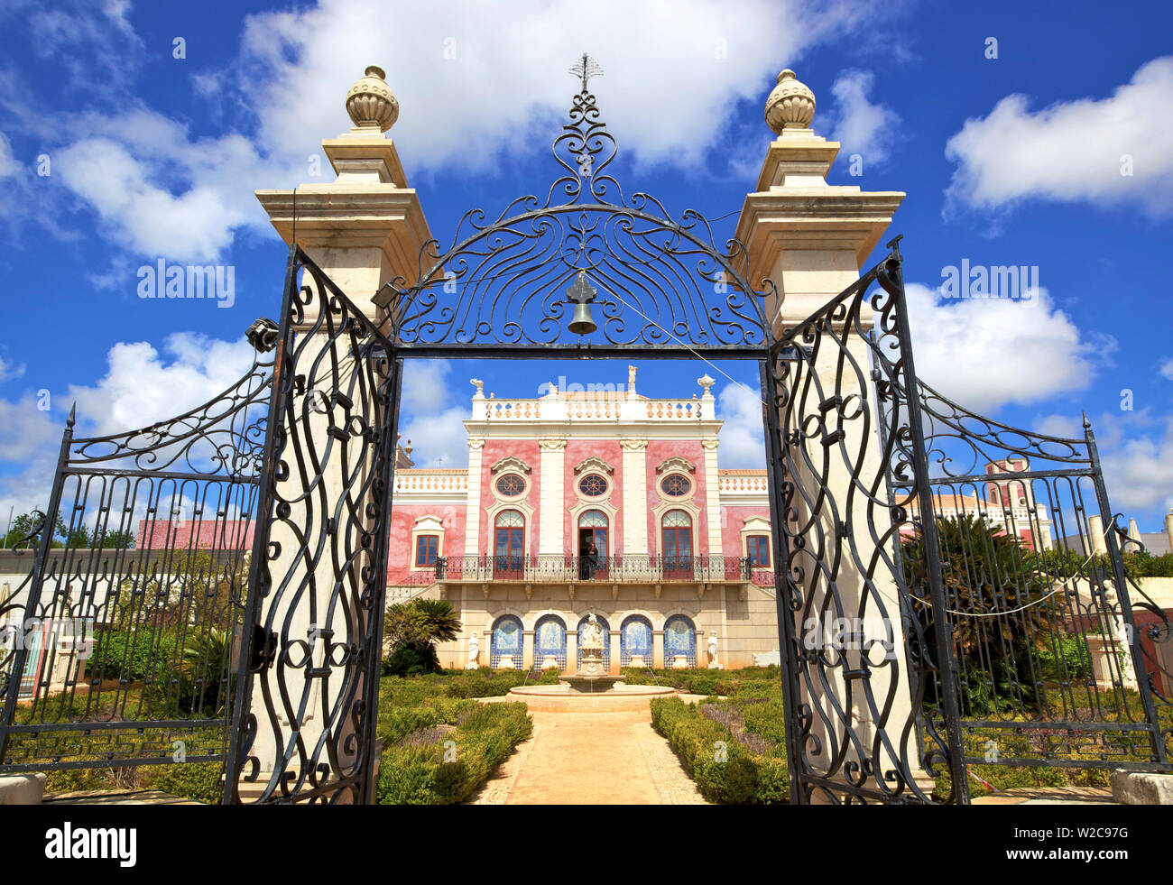 Palace d'Estoi, Estoi, Algarve de l'Est, Algarve, Portugal, Europe Banque D'Images
