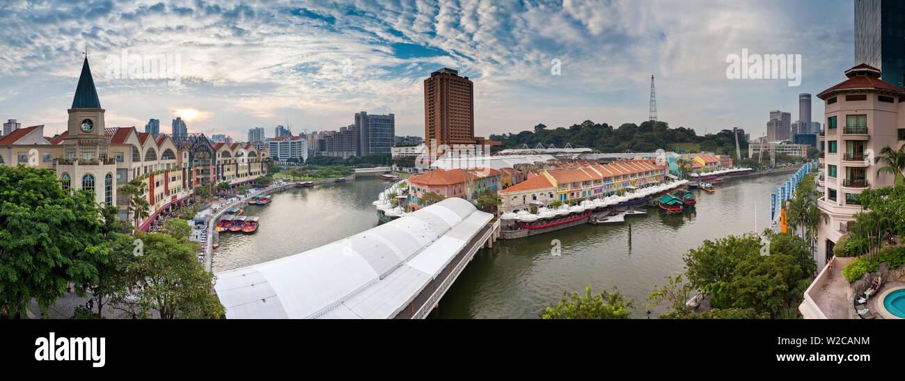 La Rivière Singapour passe par Clarke Quay, un nouvel espace de vie nocturne restaurants et bars, Sinapore, Asie du Sud Est Banque D'Images