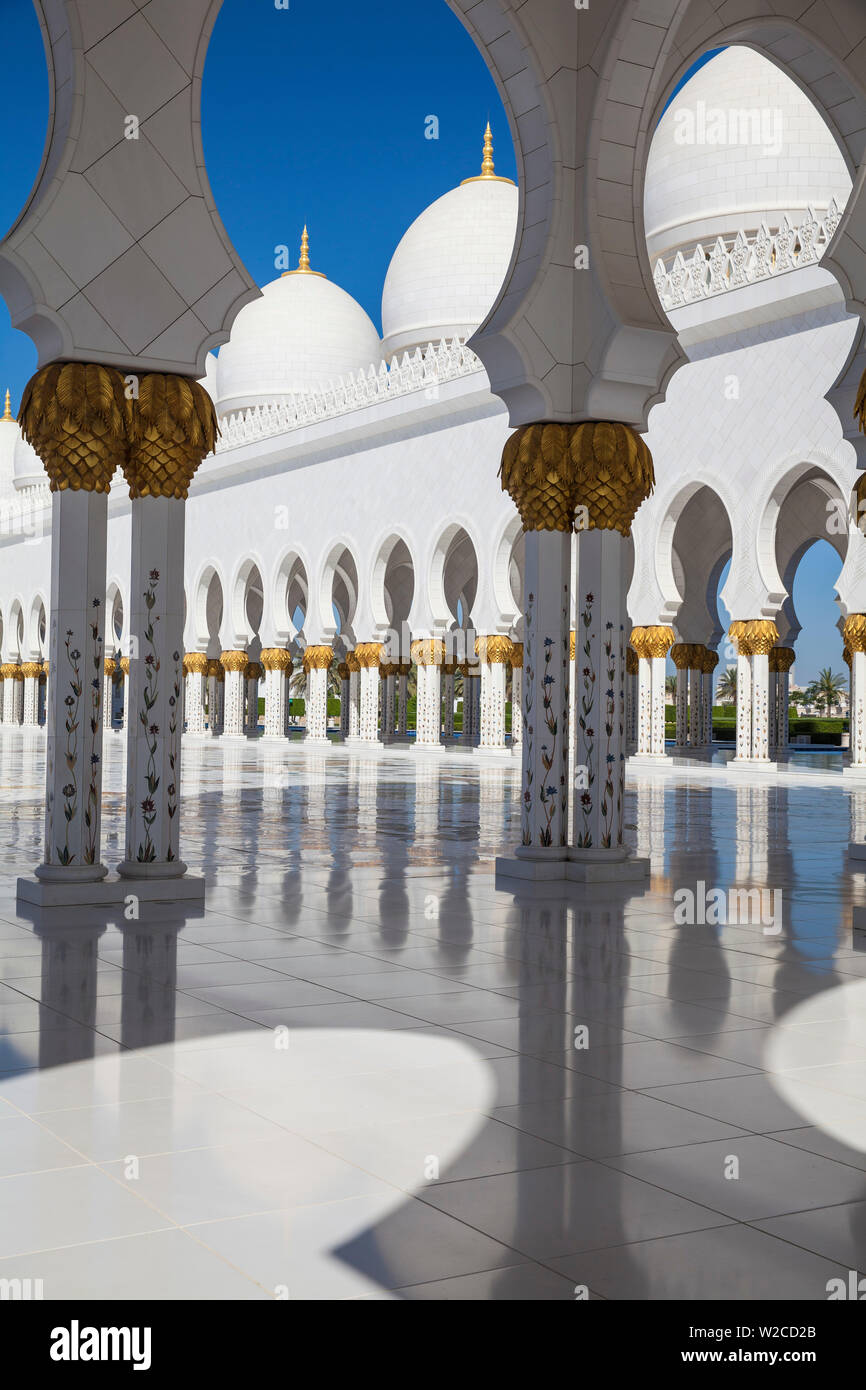 Emirats arabes unis, Abu Dhabi, la Grande Mosquée Sheikh Zayed Banque D'Images