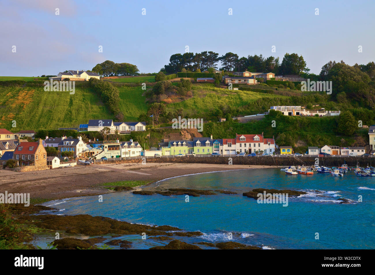 St Rozels Bay Rozel bay Banque de photographies et d’images à haute résolution - Alamy