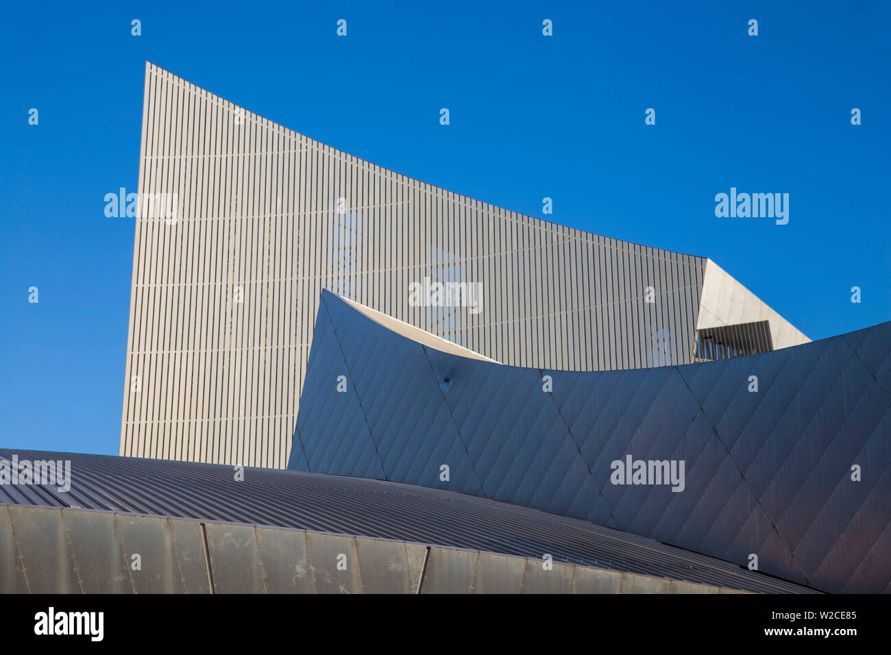 Royaume-uni, Angleterre, Manchester, Salford, Salford Quays, Imperial War Museum North Banque D'Images