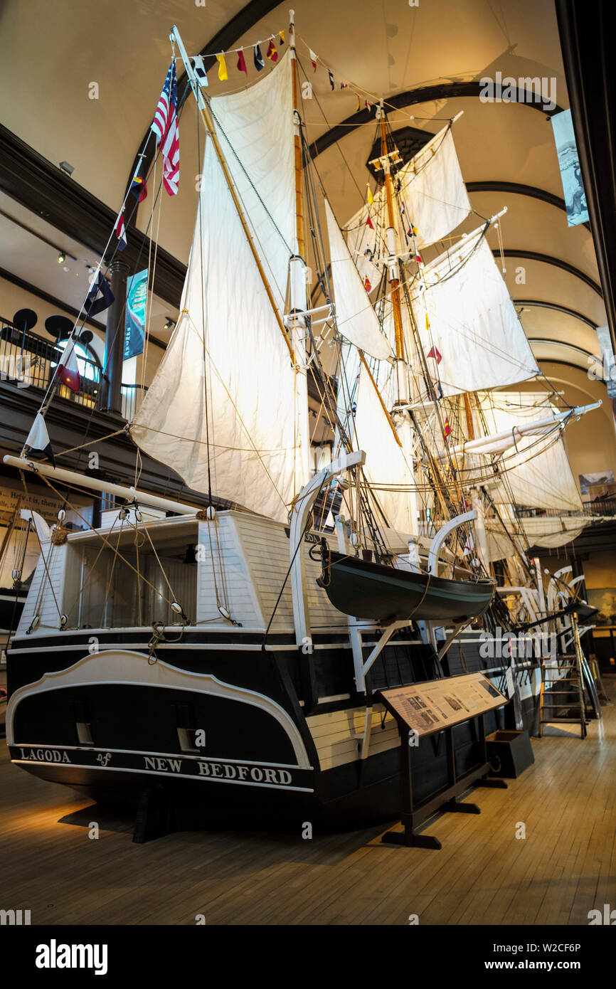 USA, Massachusetts, New Bedford, New Bedford Whaling Museum, la moitié de l'échelle de la chasse à la réplique de l'écorce, Lagoda Banque D'Images