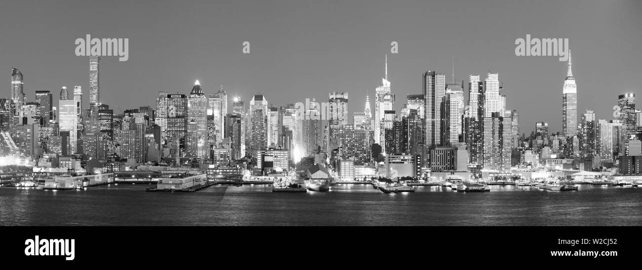 USA, New York, New York, Manhattan Skyline de New Jersey Banque D'Images