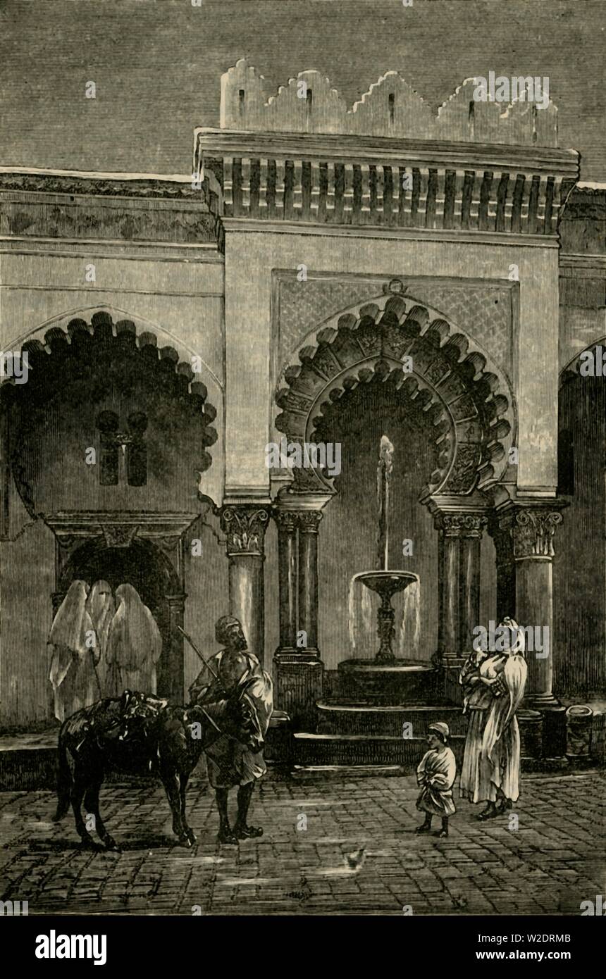 'Colonnade de la mosquée d'Djamaa-El-Kebir, Alger', 1890. Créateur : Inconnu. Banque D'Images
