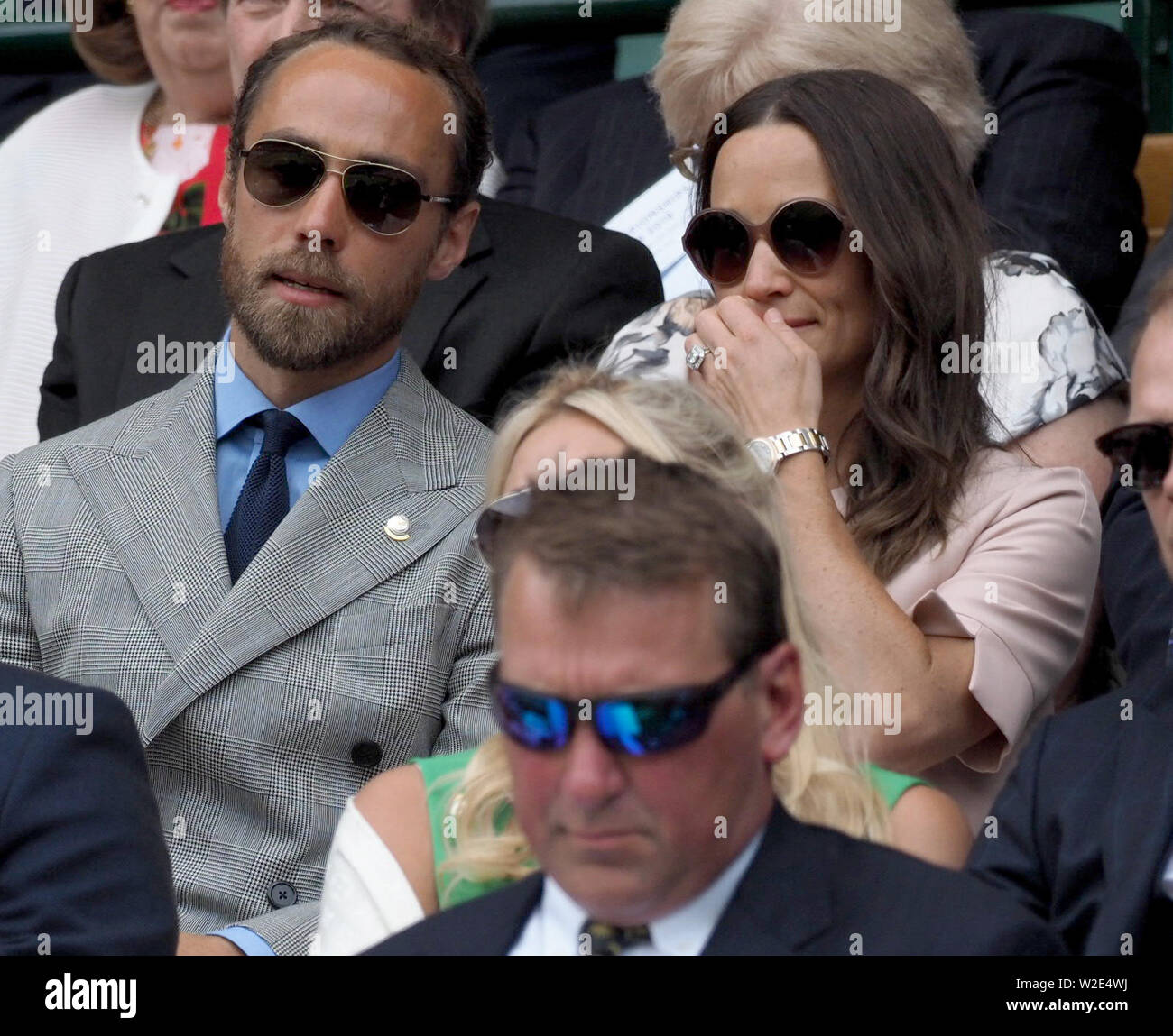 Londres, Royaume-Uni. 08 juillet, 2019. Londres, ANGLETERRE - 08 juillet : Pippa Middleton et James Middleton assiste à la septième journée du championnat de tennis de Wimbledon à l'All England Lawn Tennis et croquet Club le 08 juillet 2019, à Londres, en Angleterre. People : Pippa Middleton et James Middleton Credit : tempêtes Media Group/Alamy Live News Banque D'Images