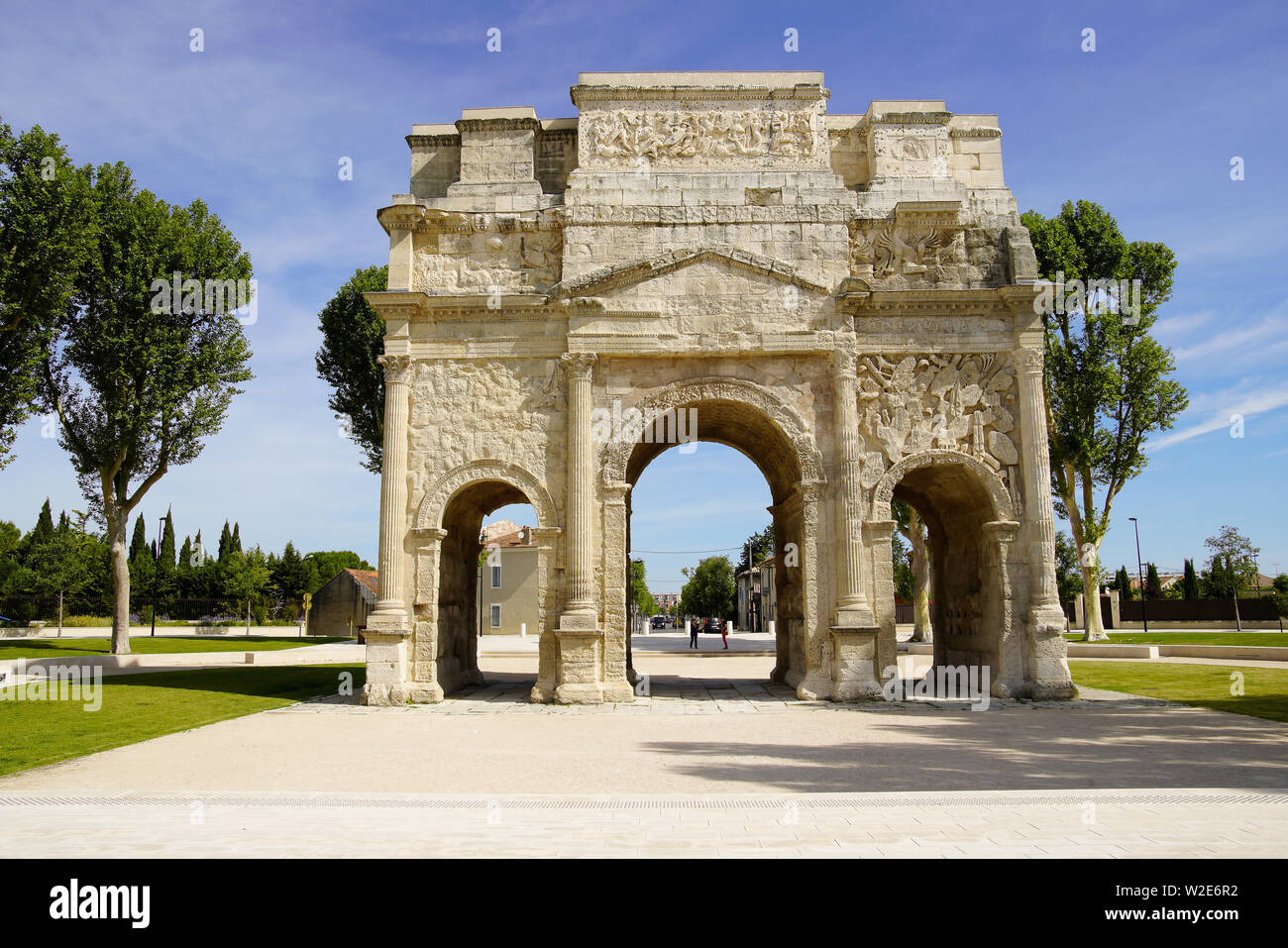 L'Arche Triumphal d'Orange a été construite en l'honneur des vétérans des guerres gaulois et de Legio II Augusta. (empereur Auguste (27 BC–AD 14), France. Banque D'Images