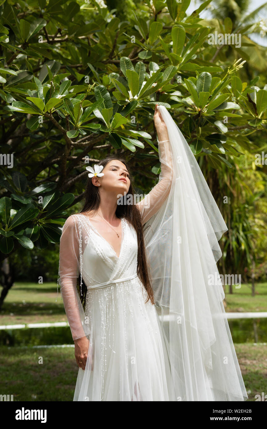 Robe exotique mariage best sale