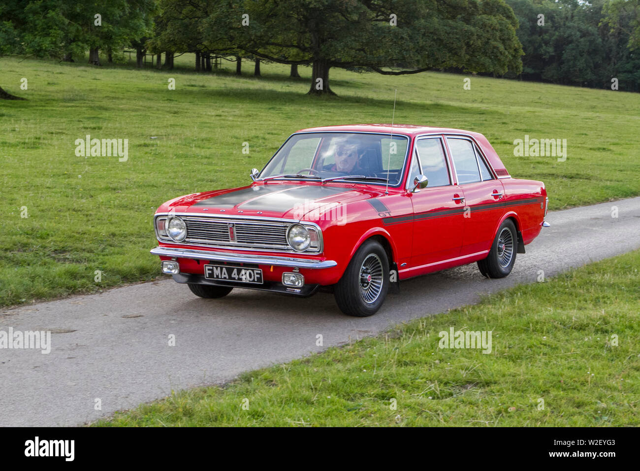 Motoring classics, historiques, vintage motors and collectibles 2019 ; Leighton Hall show transport, collection de voitures & véhicules vétéran d'antan. Banque D'Images