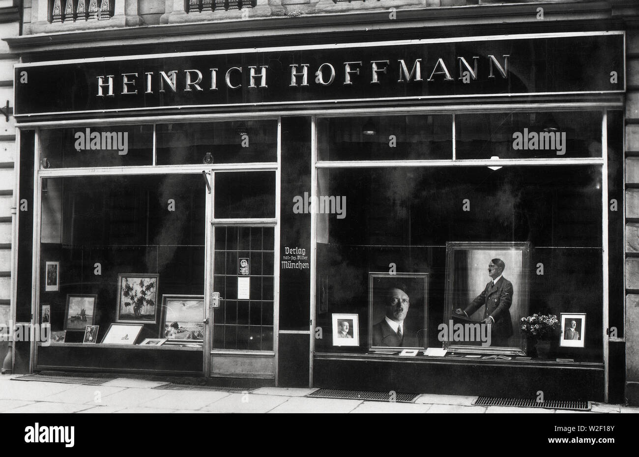 Eva Braun Collection (devet) - Heinrich Hoffmann Art Studio et boutique ca. fin des années 30 ? Banque D'Images