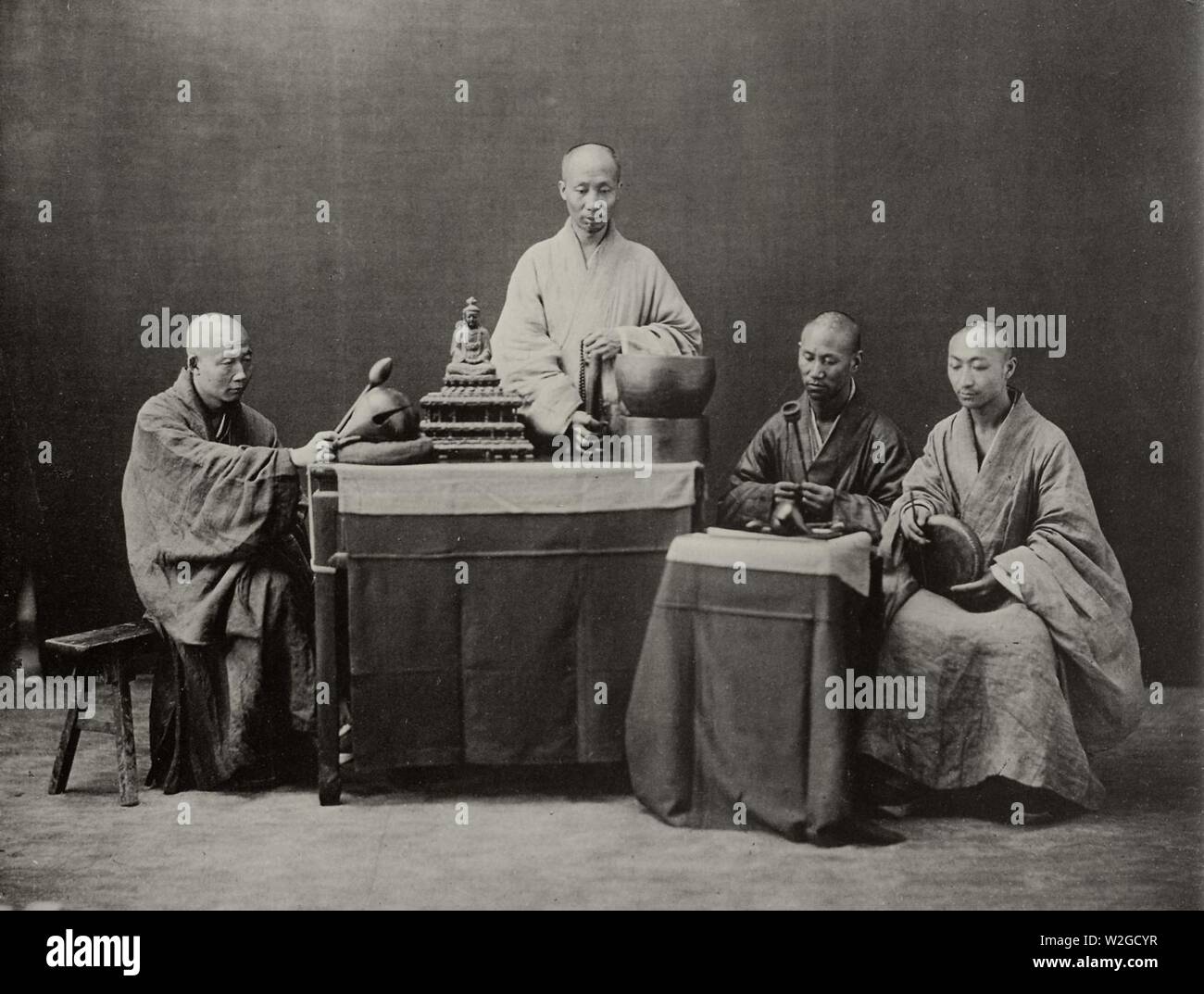 Chinesischer Photographie um 1873 - Buddhistische Mönche Banque D'Images