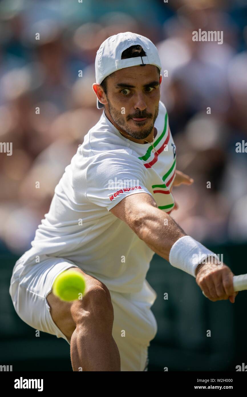 Thomas Fabbiano d'Italie jouant sauvé contre Sam Querrey USA de nature à Valley International 2019, le Devonshire Park, Eastbourne - Angleterre. Frida Banque D'Images