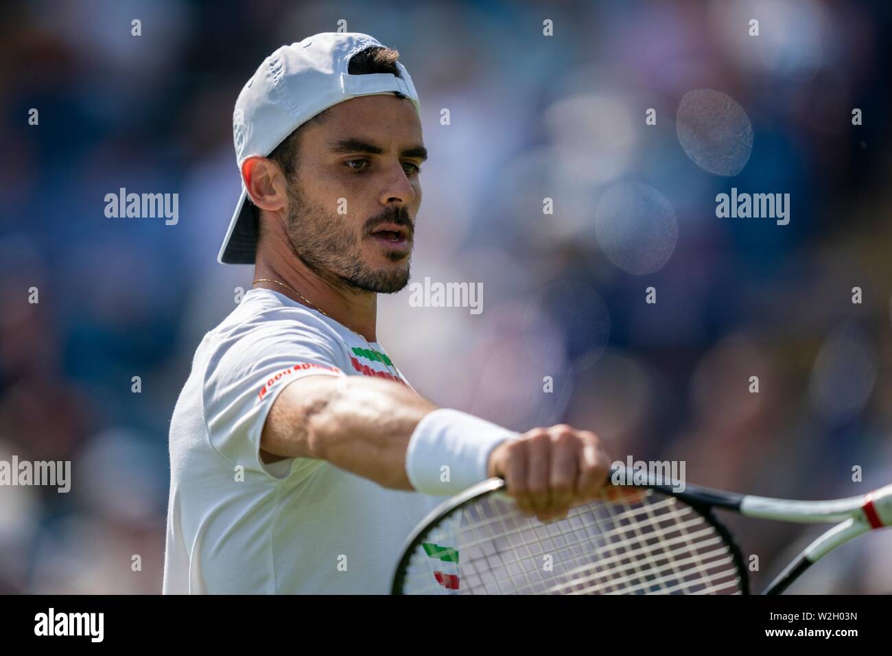 Thomas Fabbiano de l'Italie en jouant avec raquette de tennis au cours de match contre Sam Querrey USA de nature à Valley International 2019, le Devonshire Park, Eas Banque D'Images
