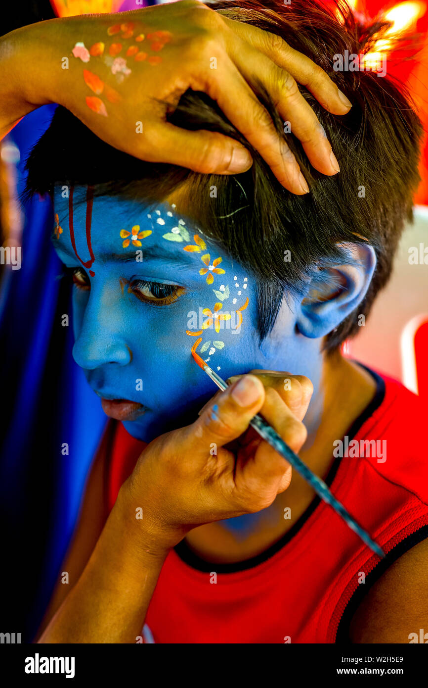 Make-up à Janmashtami fête hindoue, Watford, Royaume-Uni Banque D'Images Make-up à Janmashtami fête hindoue, Watford, Royaume-Uni Banque D'Images