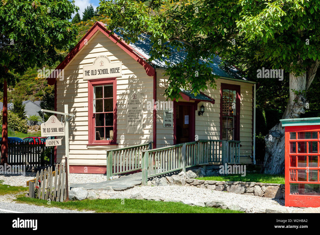 The Old School House dans le village de Cardrona, (près de Wanaka), Île du Sud, Nouvelle-Zélande Banque D'Images