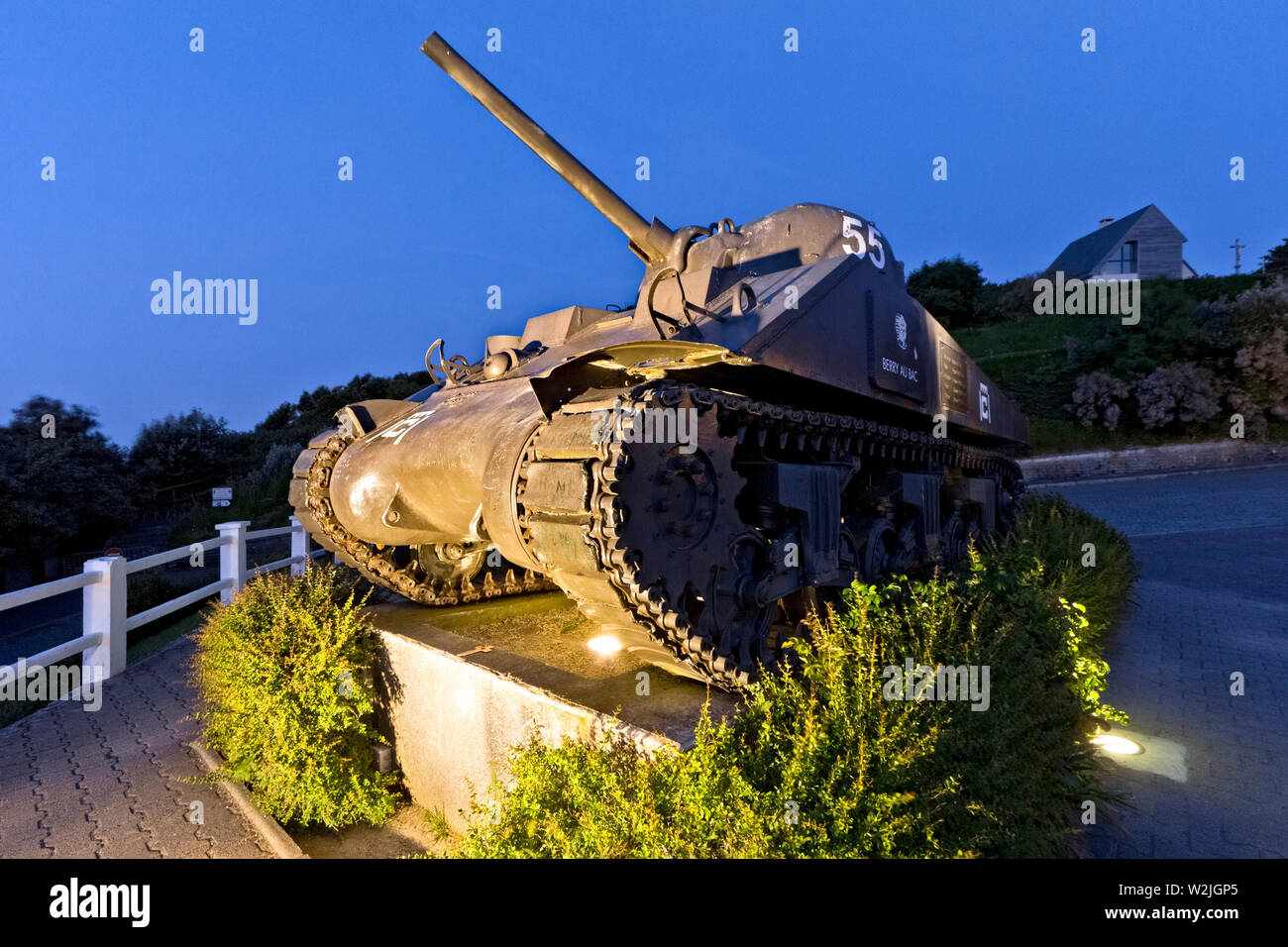 Char Sherman, Second World War Memorial à Arromanches, Calvados, Normandie, France, Europe. Banque D'Images