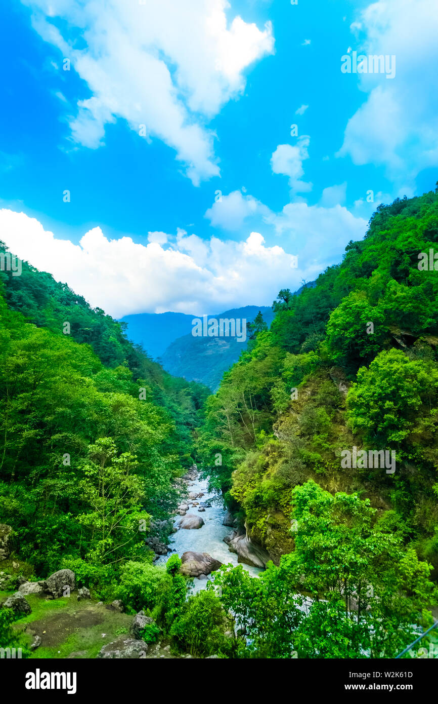 Rivière d'everest trek au Népal Banque D'Images Rivière d'everest trek au Népal Banque D'Images