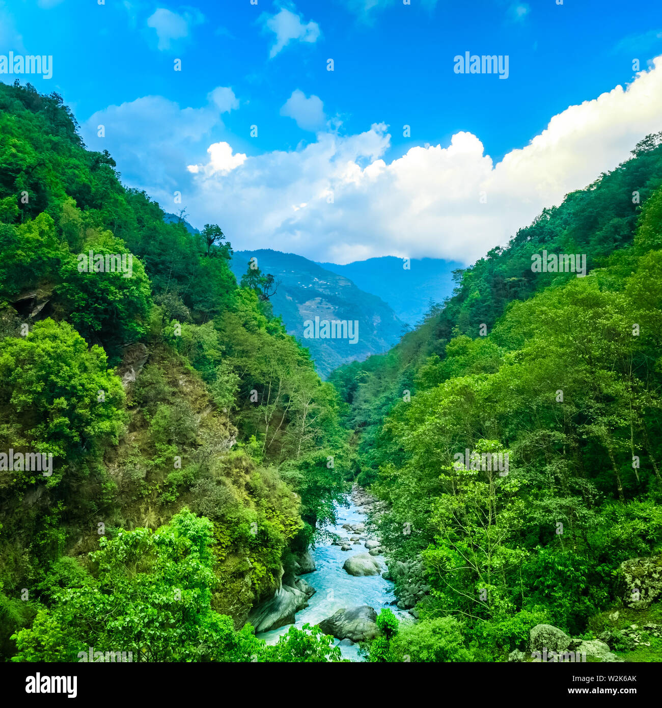 Rivière d'everest trek au Népal Banque D'Images Rivière d'everest trek au Népal Banque D'Images