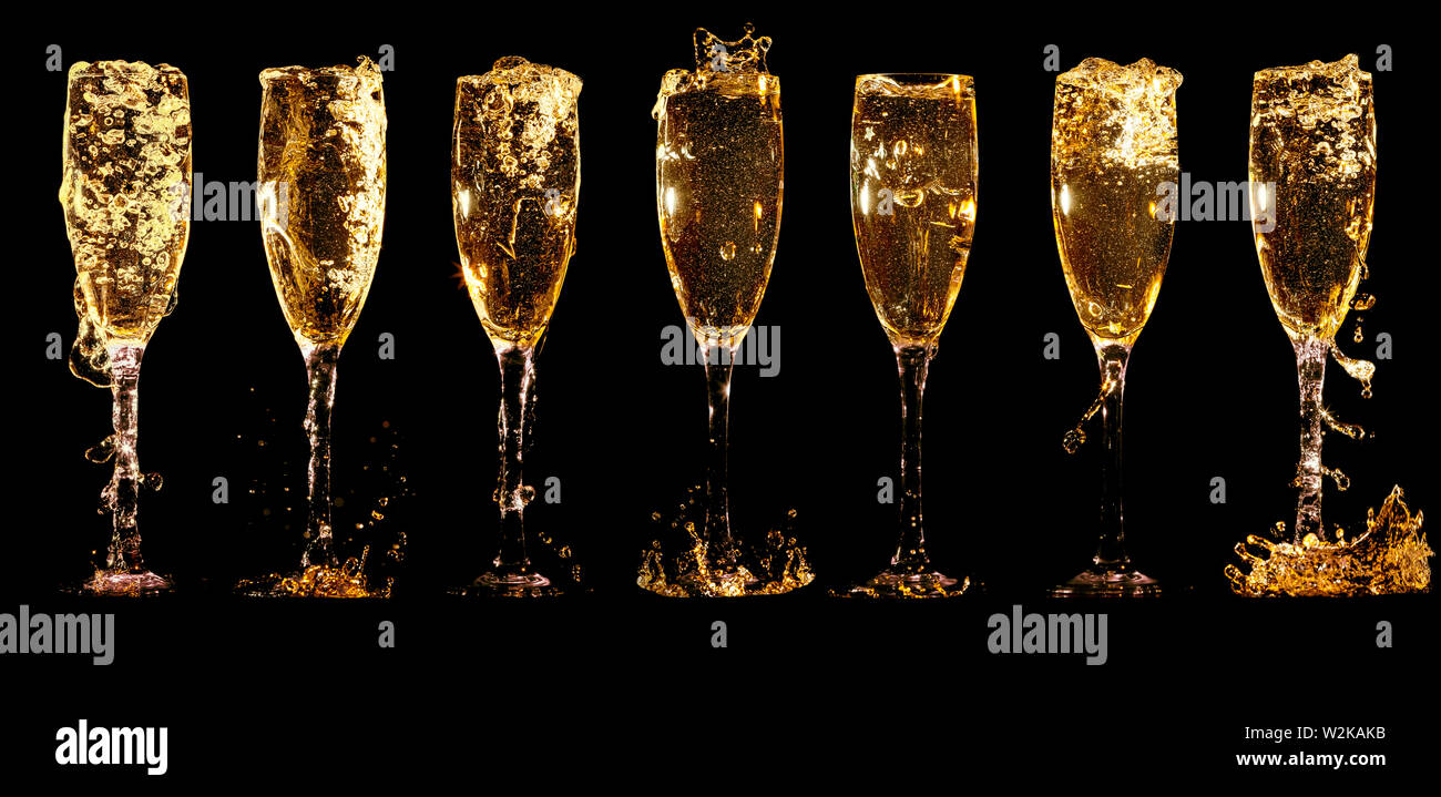 Verres de champagne collage avec des touches et des bulles sur fond noir Banque D'Images